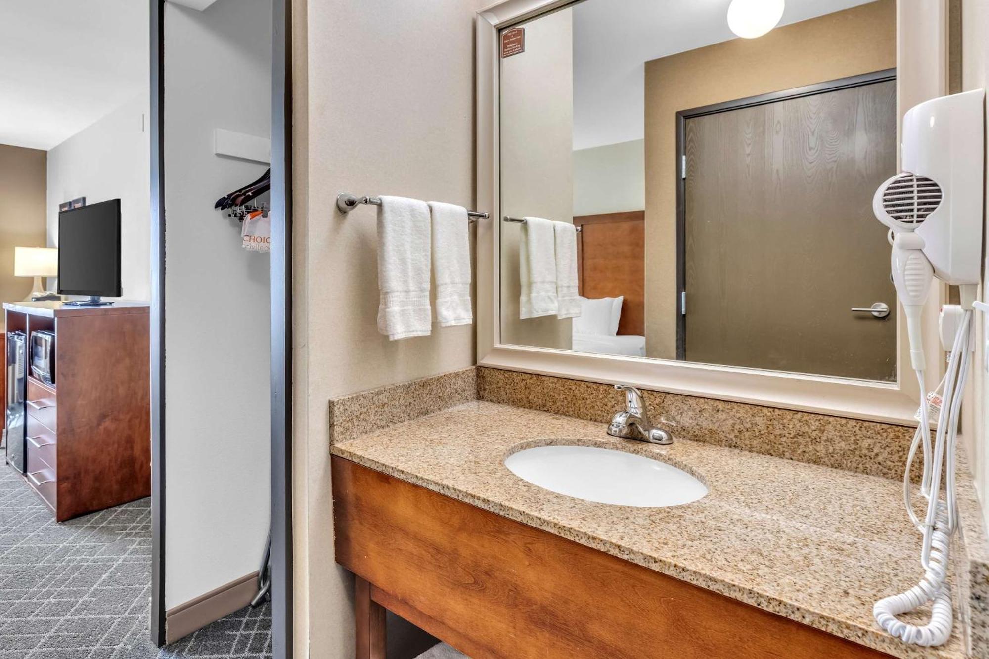 Comfort Inn Denver West Arvada Station Wheat Ridge Εξωτερικό φωτογραφία