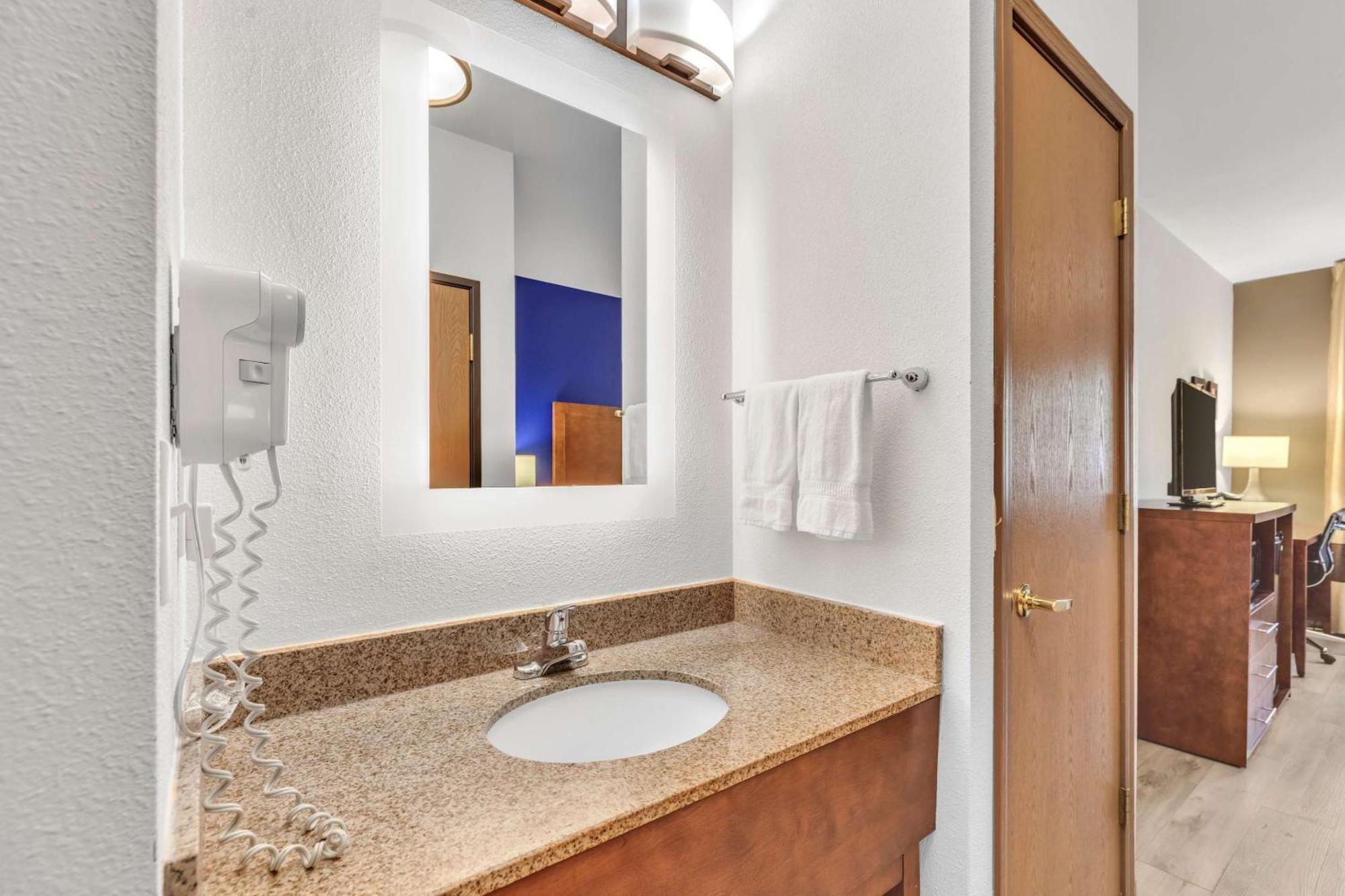 Comfort Inn Denver West Arvada Station Wheat Ridge Εξωτερικό φωτογραφία